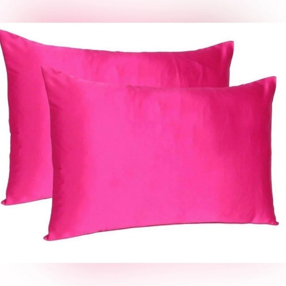 🩷BARBIE LOVERS 🩷 Grace Homes Fashions Standard Cotton 2-Pack Pillowcases NWT